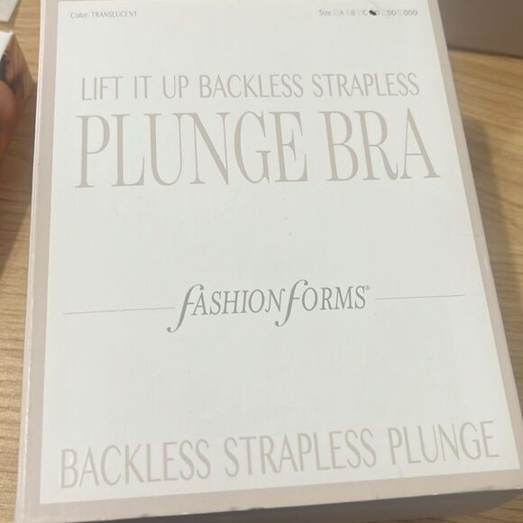 NIB Fashion Forms Women's Lift It Up Backless Strapless Plunge Bra Nude Size D - Picture 8 of 8